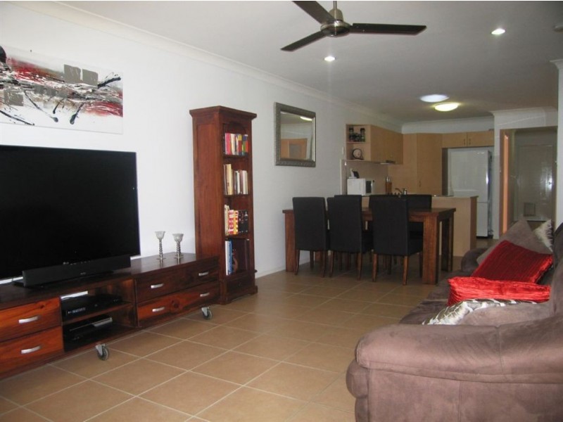 2/21 Benson Street, Ormeau QLD 4208