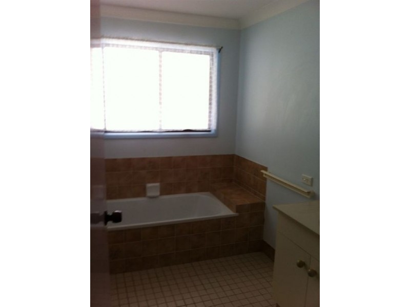 2/34 Peachey Road, Ormeau QLD 4208