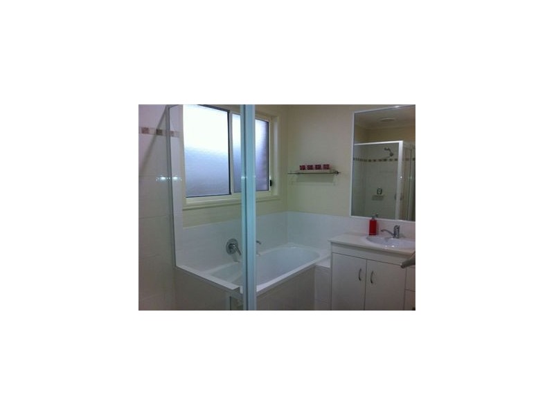 2/19 Jasmine Court, Ormeau QLD 4208