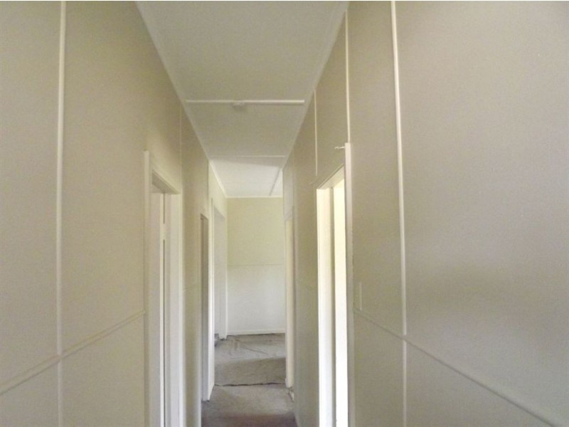 1892 Stapylton-Jacobs Well Rd, Jacobs Well QLD 4208