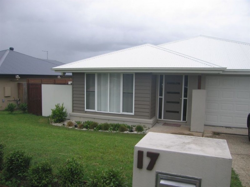 17 Carrieton Street, Ormeau QLD 4208