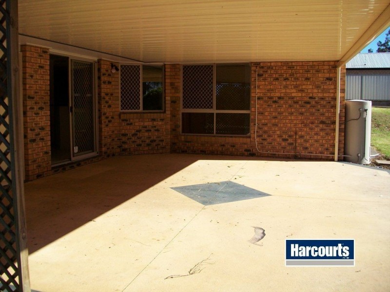 17 Vaughan Drive, Ormeau QLD 4208