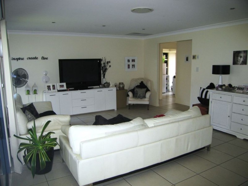 40 Hazelmere Cr, Ormeau QLD 4208