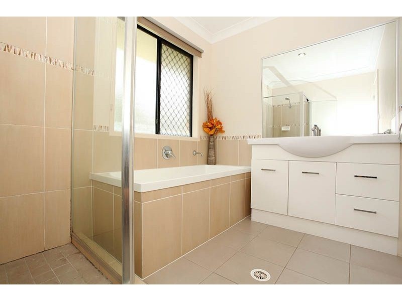 85 Ormeau Ridge Rd, Ormeau Hills QLD 4208