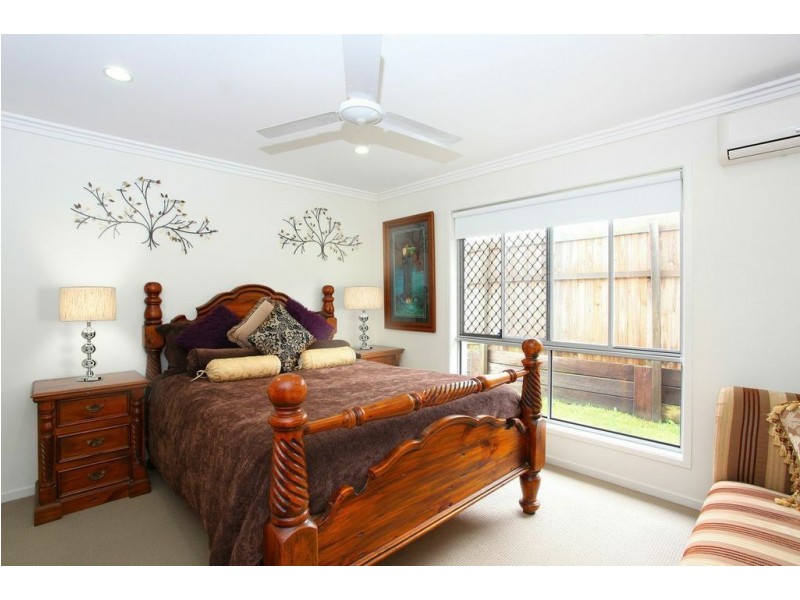 2/5 Terang Court, Ormeau QLD 4208