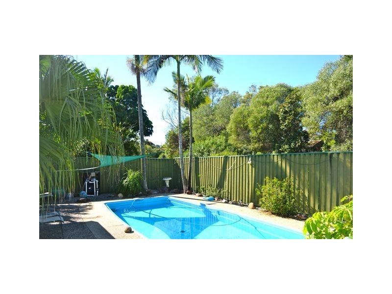 6 Schweitzer Street, Mount Warren Park QLD 4207