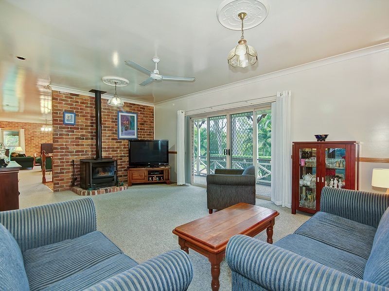 6 Edwards Place, Ormeau QLD 4208