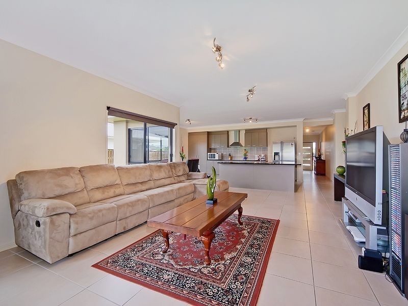 25 Homestead Circuit, Upper Coomera QLD 4209