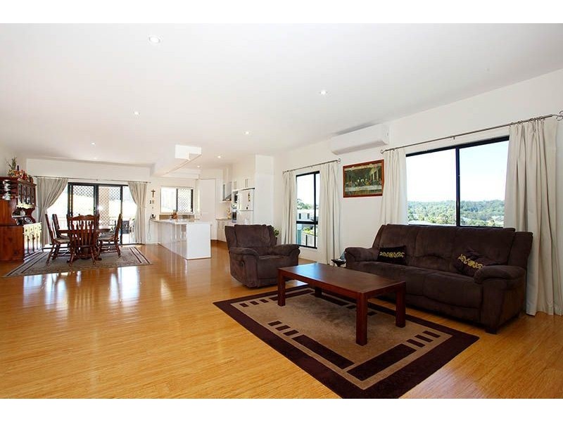 15 Macleay Circuit, Upper Coomera QLD 4209