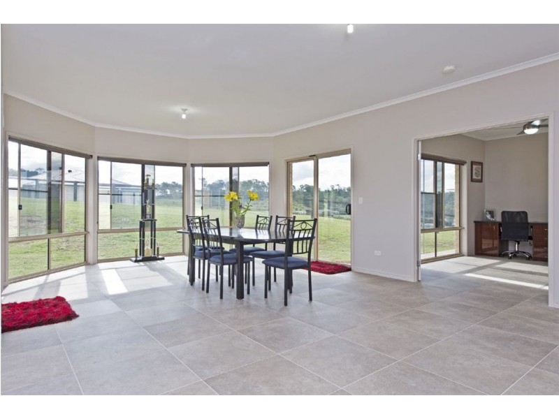 36 Ellen Grant Drive, Willow Vale QLD 4209