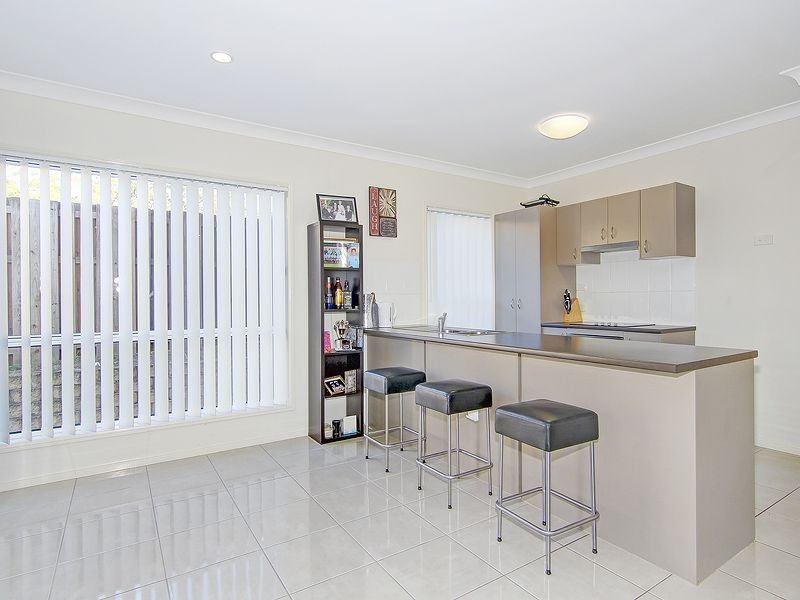 28 Ritz Drive, Coomera QLD 4209