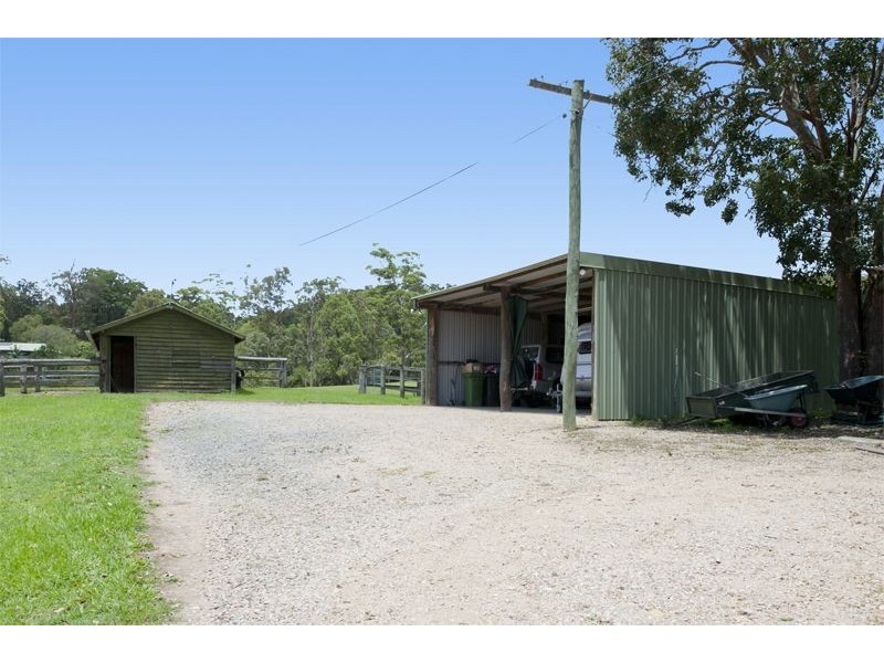 2 Baileys Mountain Road, Willow Vale QLD 4209