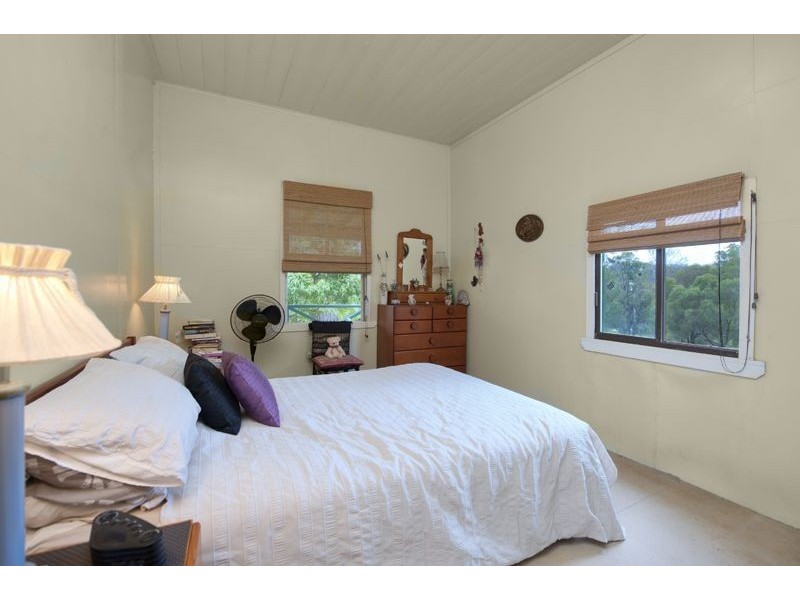 2 Baileys Mountain Road, Willow Vale QLD 4209