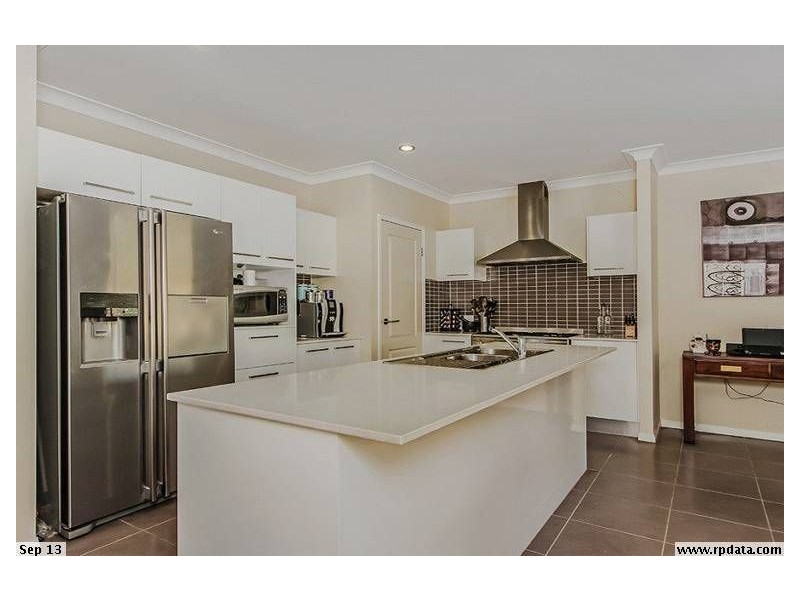 9 Riverside Sanctuary Terrace, Ormeau QLD 4208