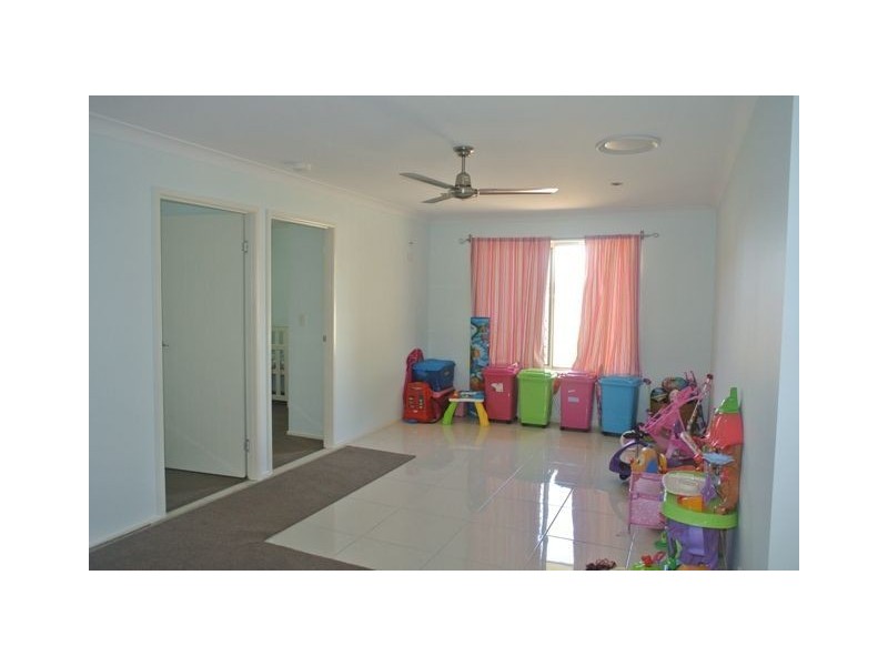 8 Osprey Drive, Jacobs Well QLD 4208