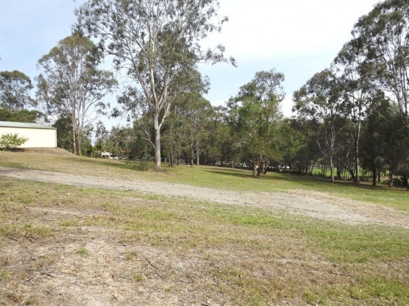 19 Edwards Place, Ormeau QLD 4208