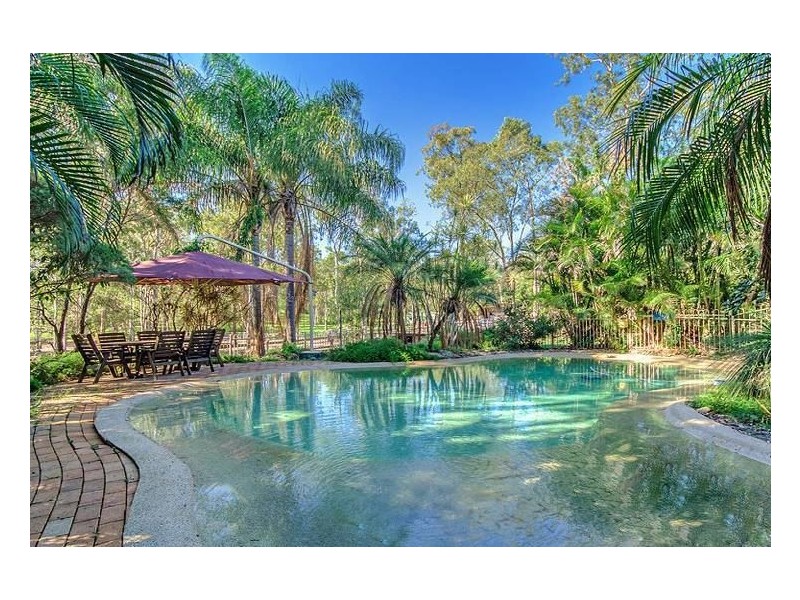 8 Caswell Court, Ormeau QLD 4208