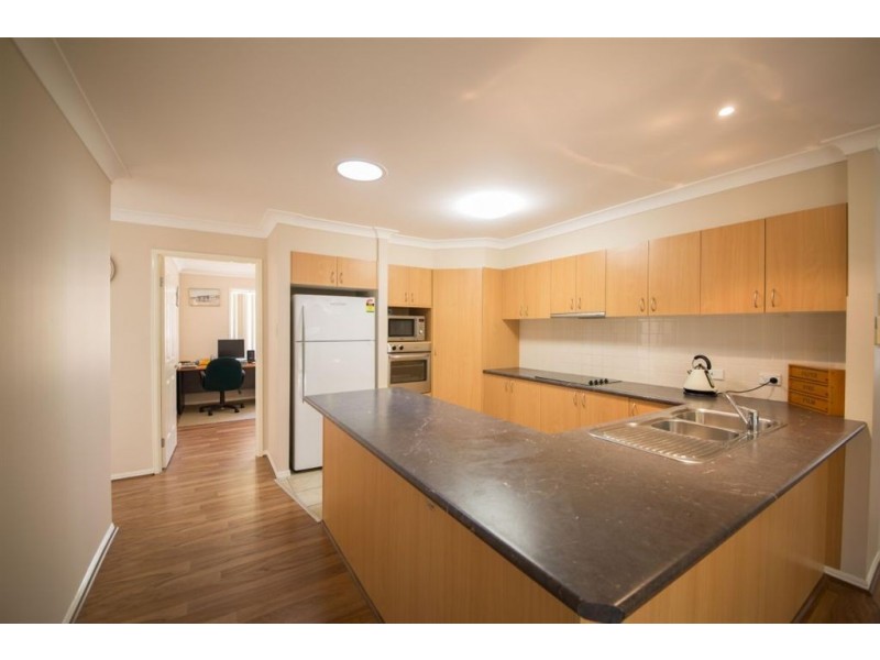 8 Albizia Court, Ormeau QLD 4208