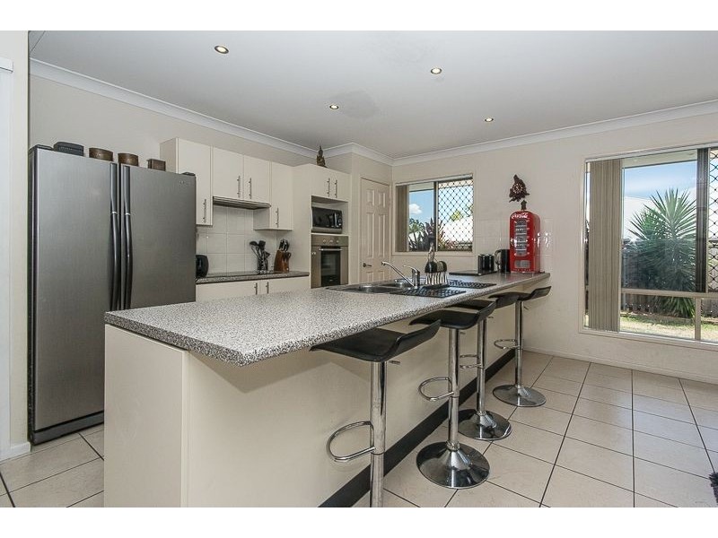 8 Yarwood Court, Ormeau Hills QLD 4208