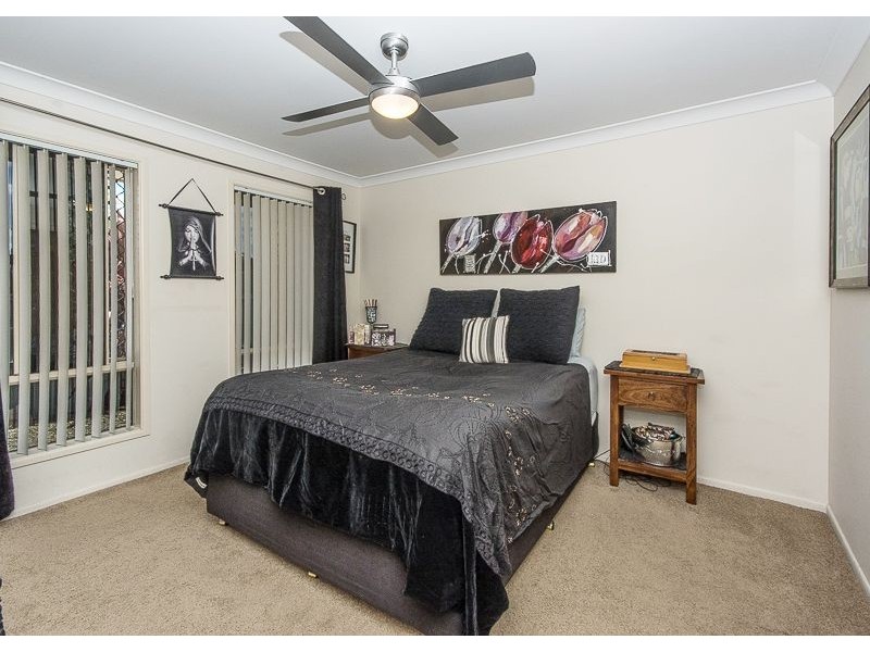 8 Yarwood Court, Ormeau Hills QLD 4208