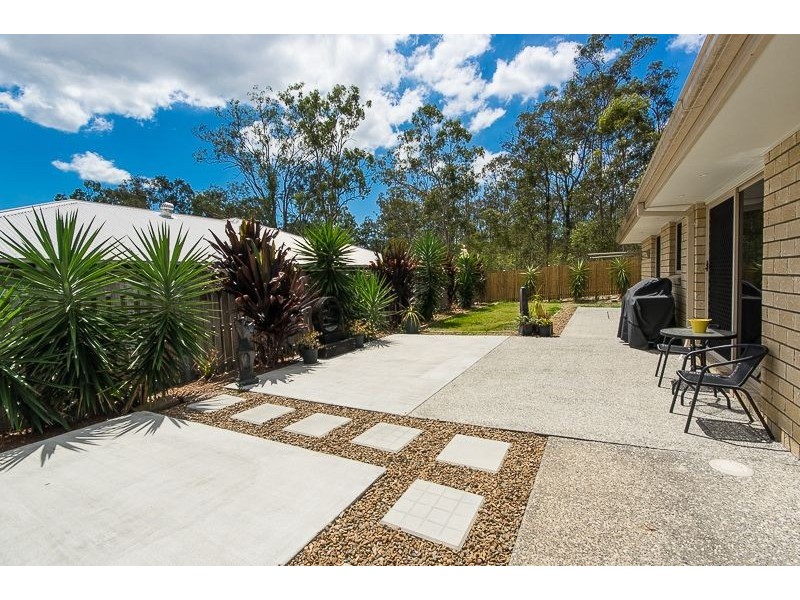 8 Yarwood Court, Ormeau Hills QLD 4208