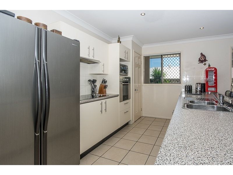 8 Yarwood Court, Ormeau Hills QLD 4208