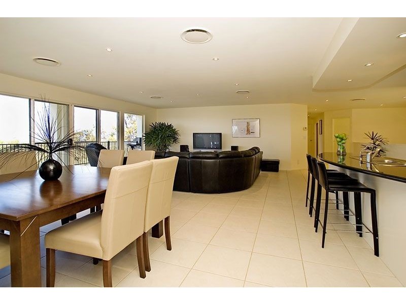 37 Opperman Drive, Ormeau QLD 4208