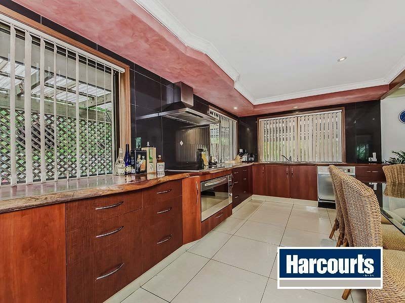 12 Umbango Drive, Pimpama QLD 4209