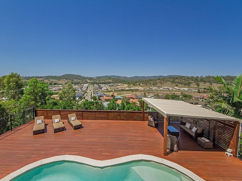 16 Sir Charles Holme drive, Ormeau Hills QLD 4208