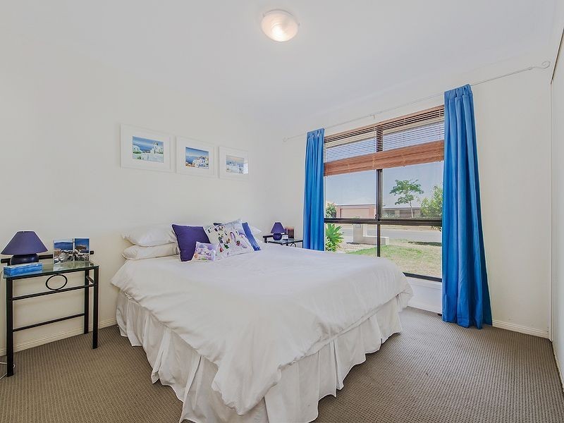 16 Sir Charles Holme drive, Ormeau Hills QLD 4208