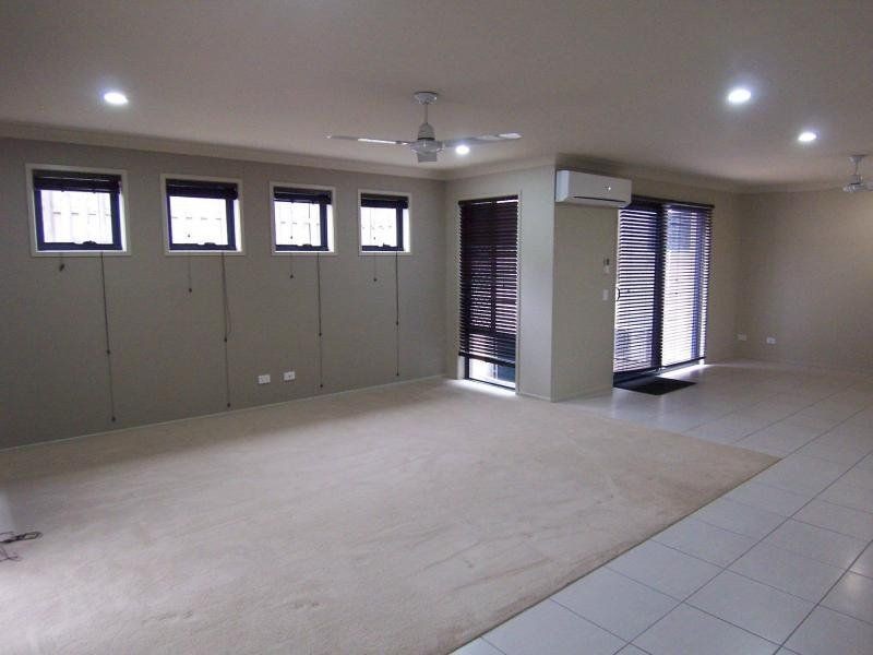4 Raynuha Court, Ormeau QLD 4208