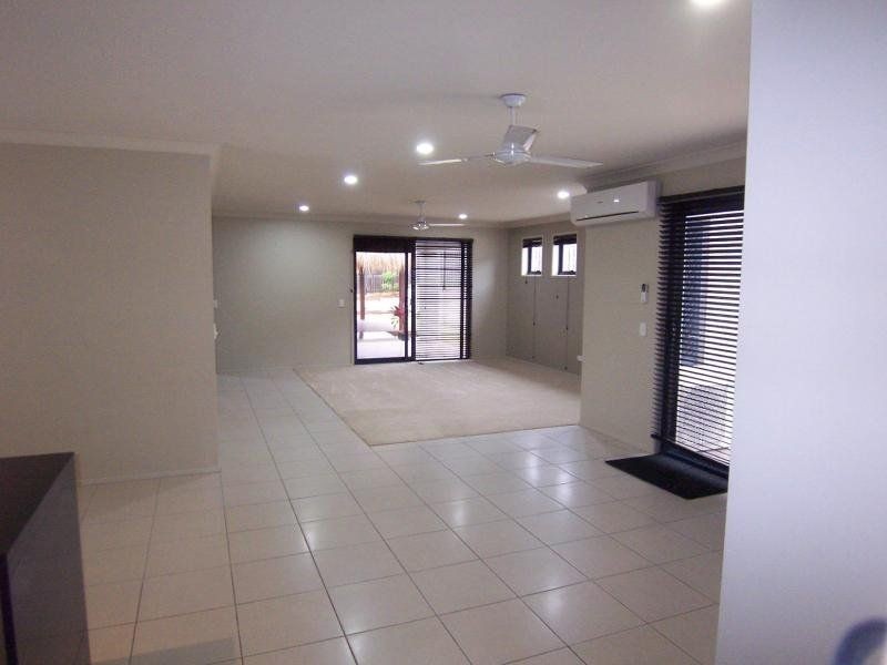 4 Raynuha Court, Ormeau QLD 4208