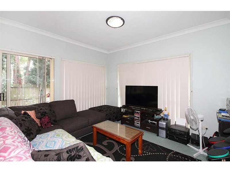 5 Battersea Close, Forest Lake QLD 4078