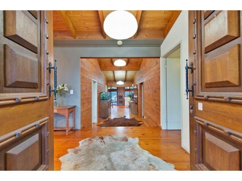 23 Taperoo Court, Yatala QLD 4207