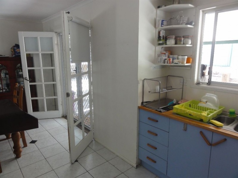 24 Elaroo St, Marsden QLD 4132