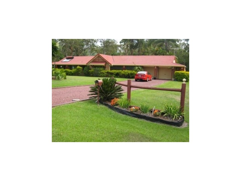 4 Kefferan Place, Ormeau QLD 4208