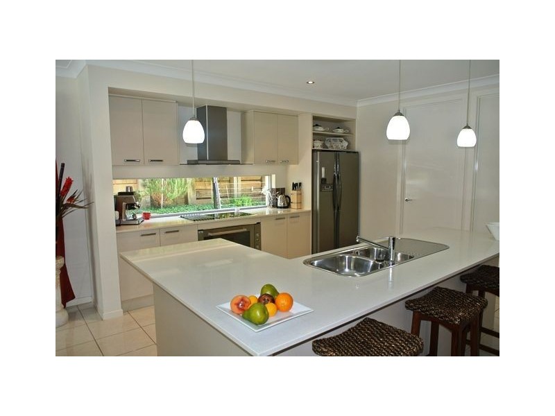 37 Summerlea Crescent, Ormeau QLD 4208