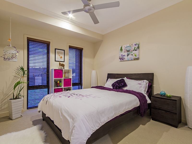 6 Abercrombie Cresent, Upper Coomera QLD 4209