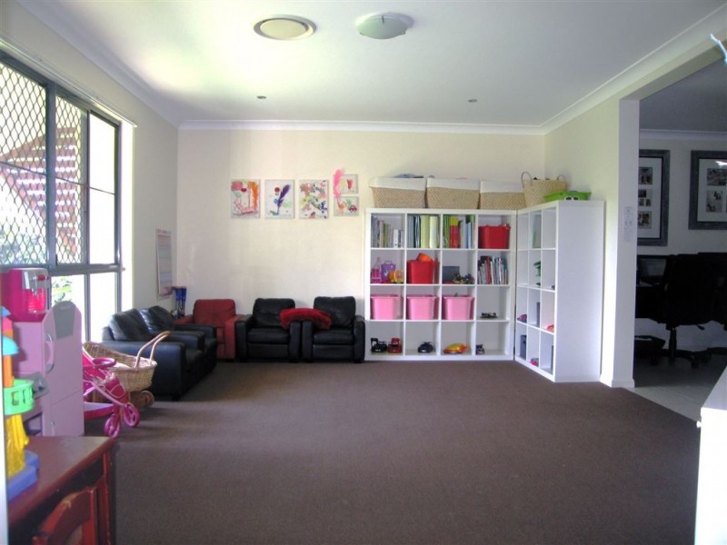 40 Hazelmere Crescent, Ormeau QLD 4208