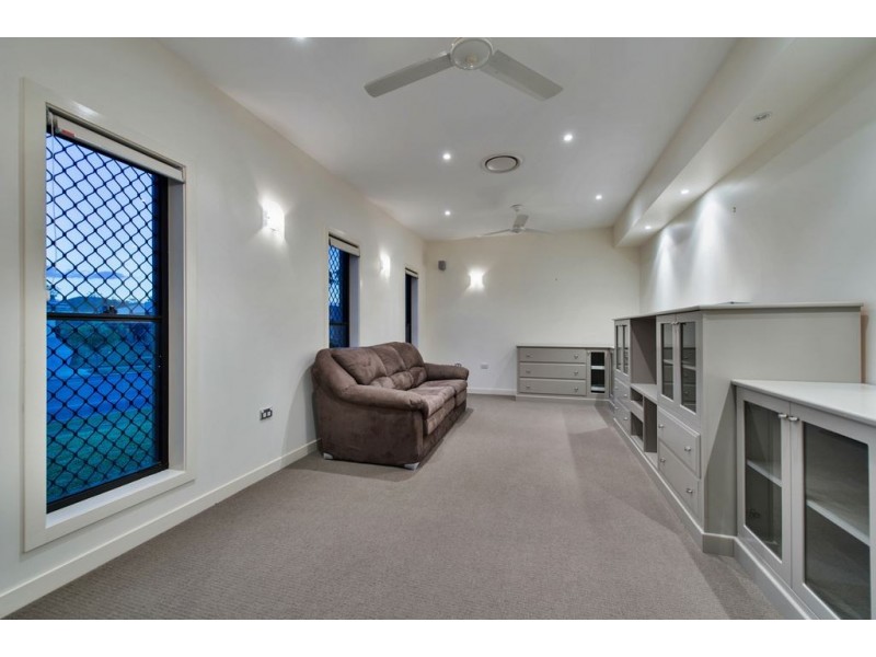 1 Tarella Court, Ormeau QLD 4208