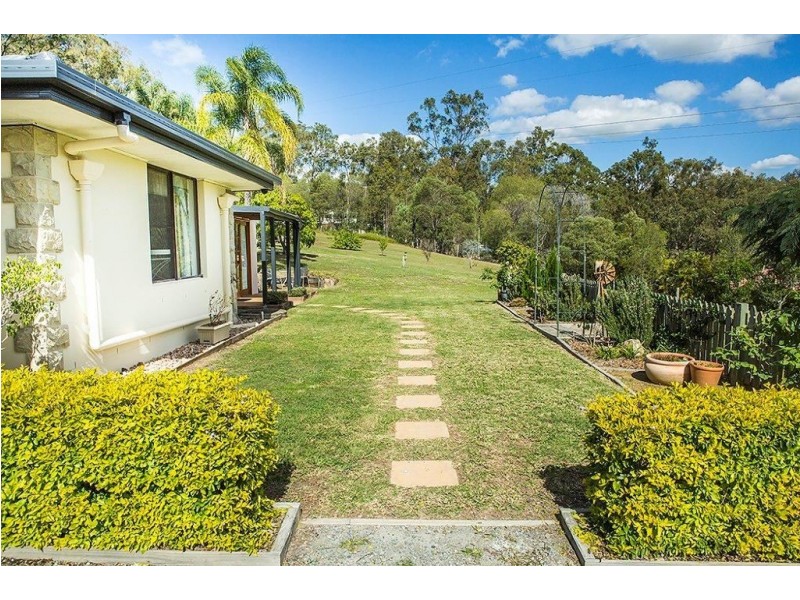 42 Peachey Rd, Ormeau QLD 4208
