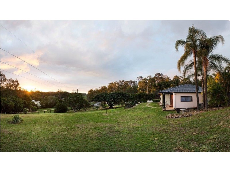 42 Peachey Rd, Ormeau QLD 4208