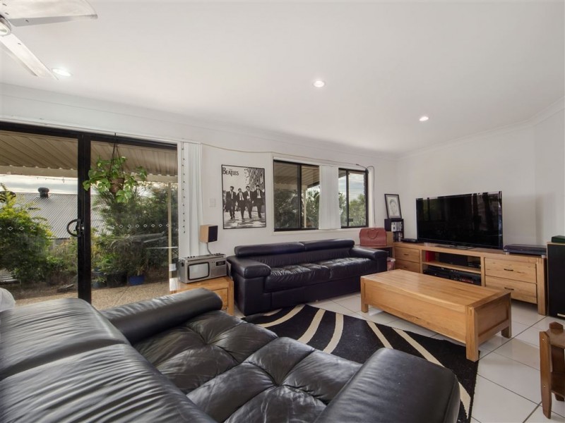 28 Paris Parade, Ormeau QLD 4208