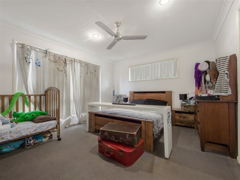28 Paris Parade, Ormeau QLD 4208