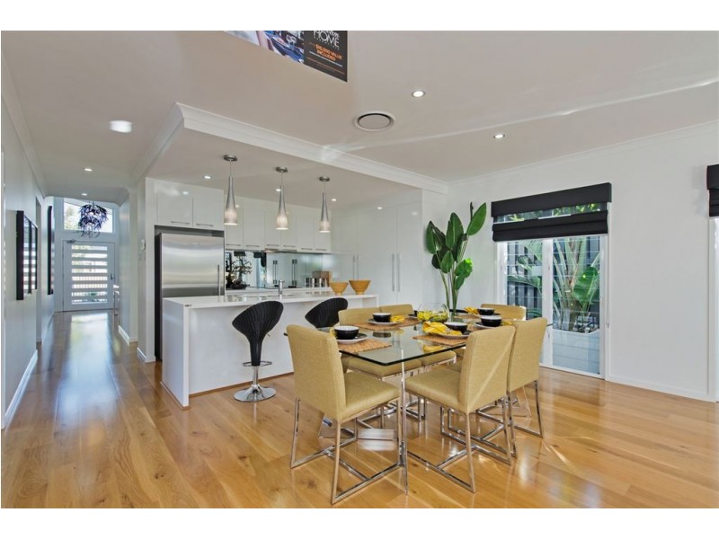 27 Landsdowne Drive, Ormeau Hills QLD 4208