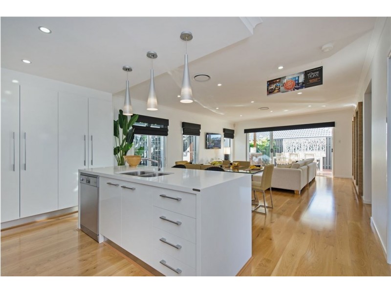 27 Landsdowne Drive, Ormeau Hills QLD 4208