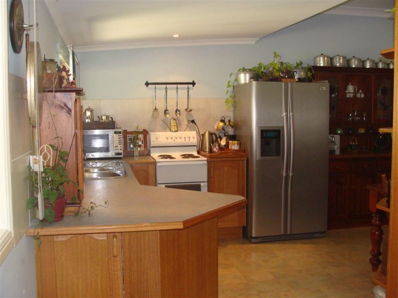 18 Faciles Road, Alberton QLD 4207