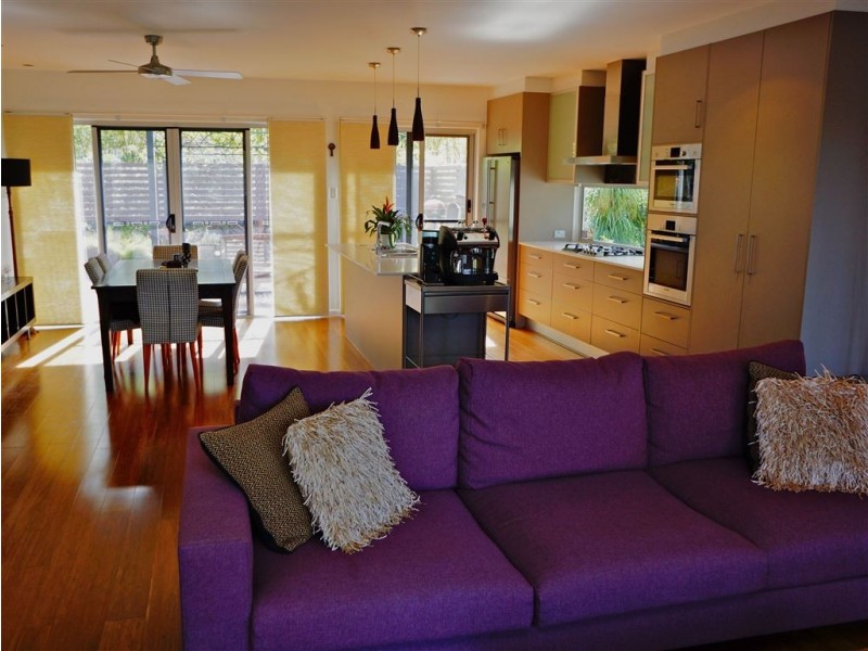 98 Guara Grove, Pimpama QLD 4209