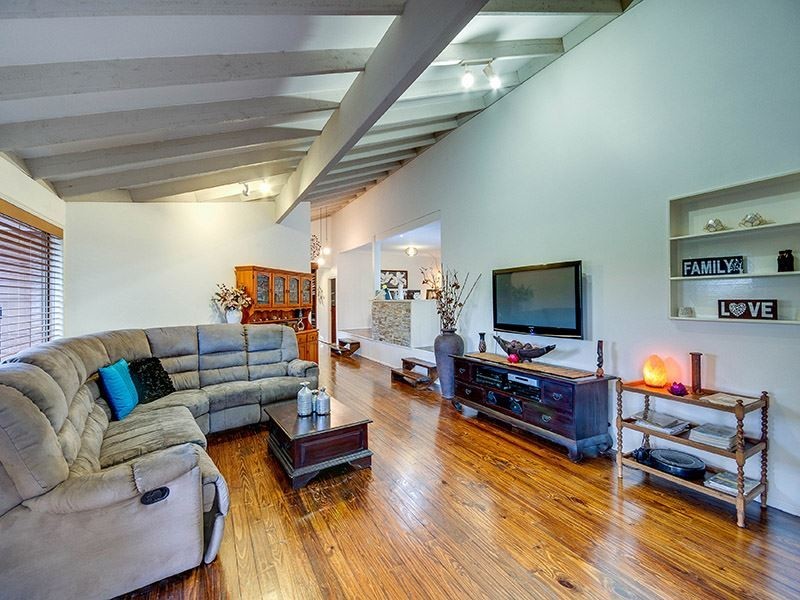 10 Edwards Place, Ormeau QLD 4208