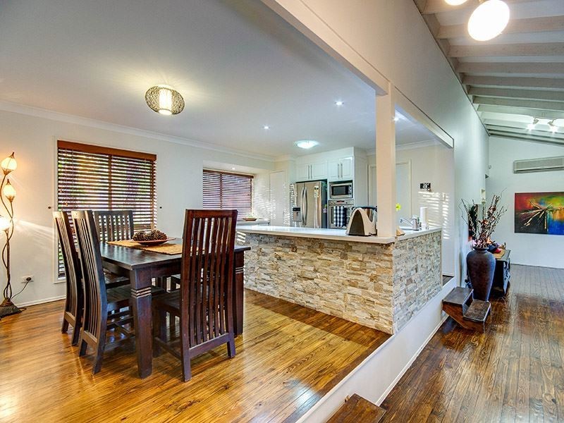 10 Edwards Place, Ormeau QLD 4208